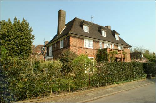 05 Linnell Drive